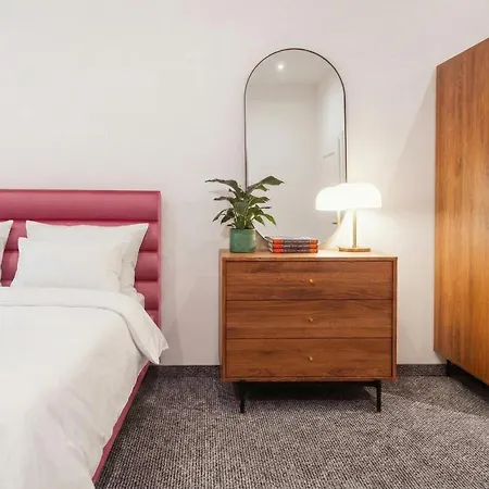 P91 Piotrkowska 91 * Лодзь