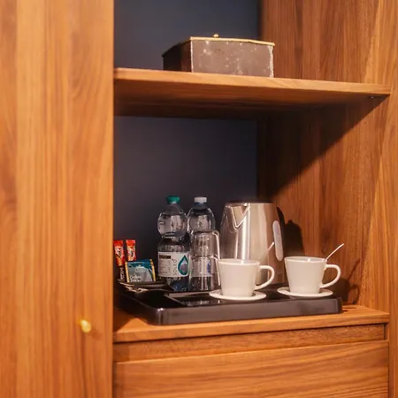 Bed & Breakfast P91 Piotrkowska 91 Łódź